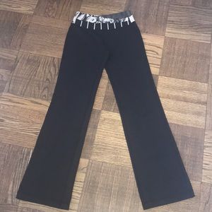 Lululemon Athletica Size 4 Yoga Pants